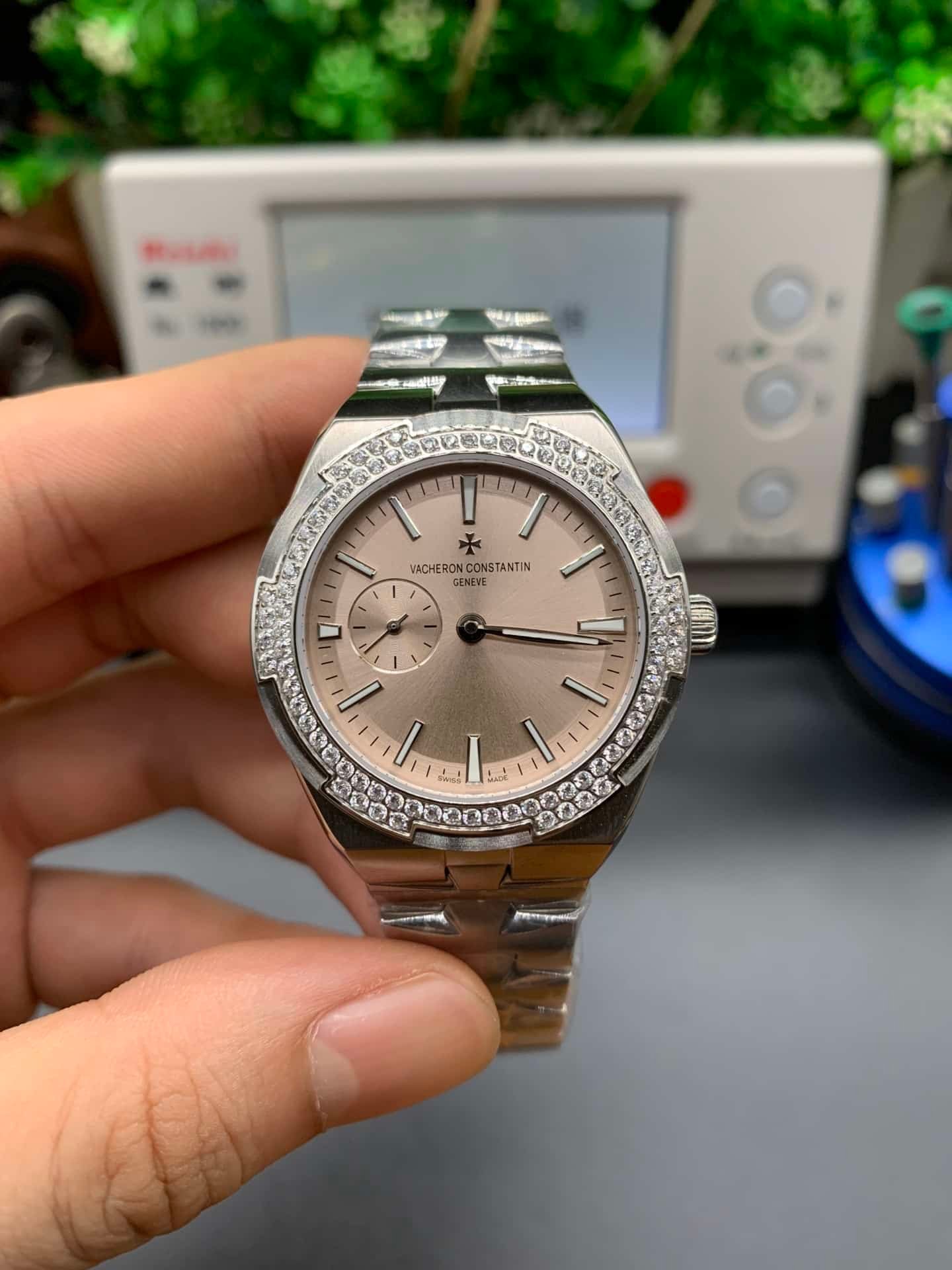 Réplica de melhor qualidade do relógio Vacheron Constantin em todo o mundo 2305V/100A-B171 - Qual fábrica é a melhor — luxury replica watch guide | Watch Replica Expert