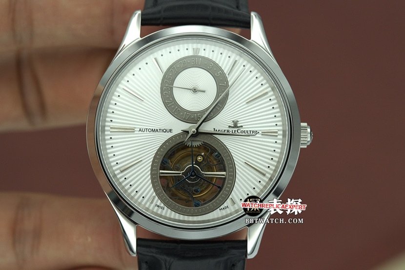 Jaeger-LeCoultre Master Collection turbilhão ultrafino modelo 13234E1 réplica 1:1 de relógio com mostrador branco — luxury replica watch guide | Watch Replica Expert