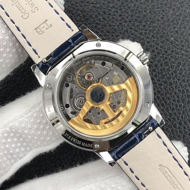 GF Factorytop-tier replica watch Jaeger-LeCoultre women's white dial blue belt dating series leather strap watch movement picture