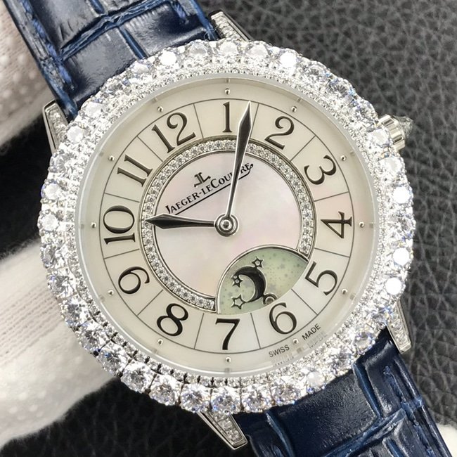 GF Factorytop-tier replica watch Jaeger-LeCoultre women's white dial blue belt dating series leather strap watch front view