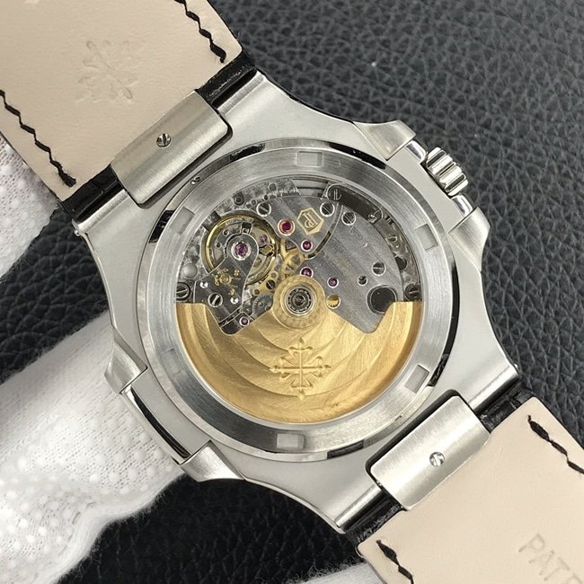 3k factory top-tier replica watch Patek Philippe men's green dial black belt Nautilus series leather strap watch movement picture