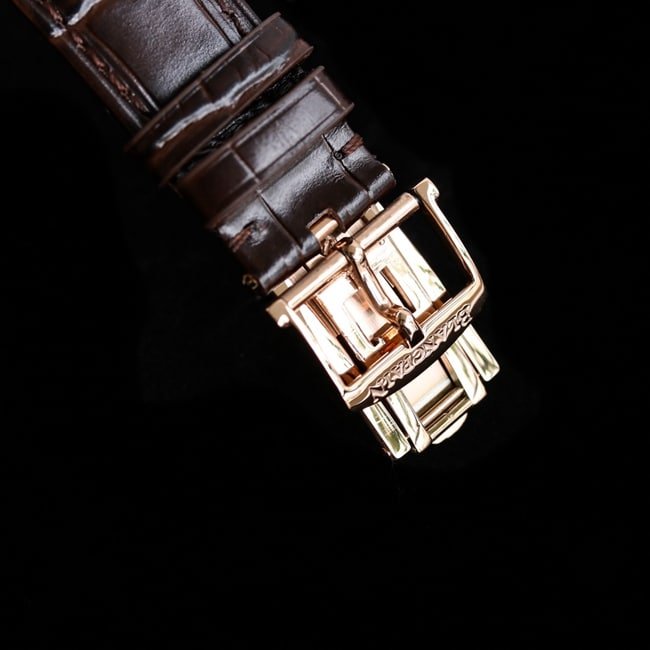 top-tier replica watch Blancpain classic series 6656 men's white dial brown belt automatic movementleather strap watch clasp picture