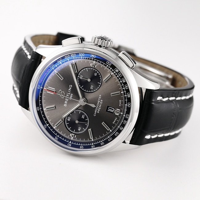 GF FactoryBreitlingtop-tier replica watch v2 upgraded version automatic movement men's black dial black leather strap watch front view