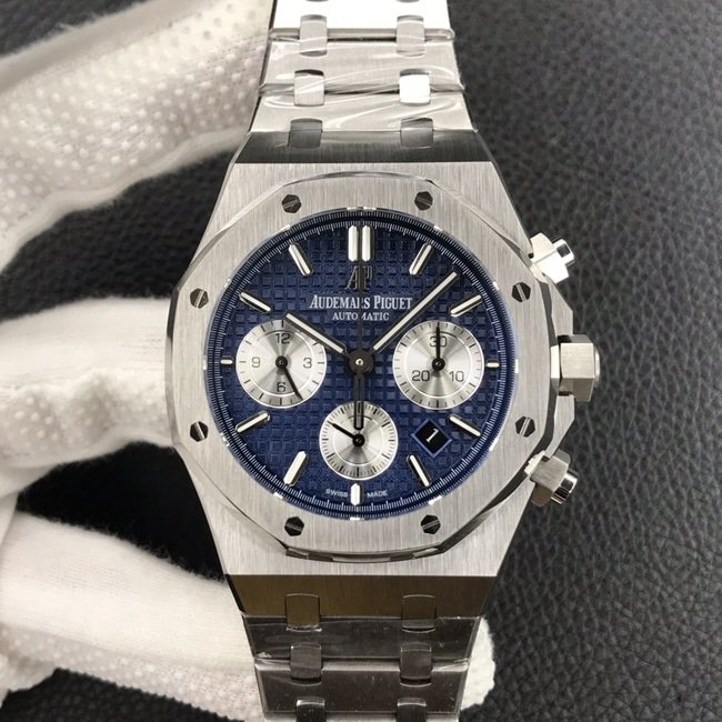 BF factory new top-tier replica watch Audemars PiguetRoyal Oak series 26331OR men's blue dialsteel braceletchronograph watch front view