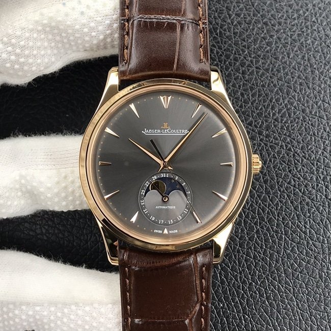 GF GF Jaeger-LeCoultre Master Series Automático Mecânico Masculino Placa Preta Pulseira de Couro Marrom Moonphase Relógio Jaeger-LeCoultre — luxury replica watch guide | Watch Replica Expert