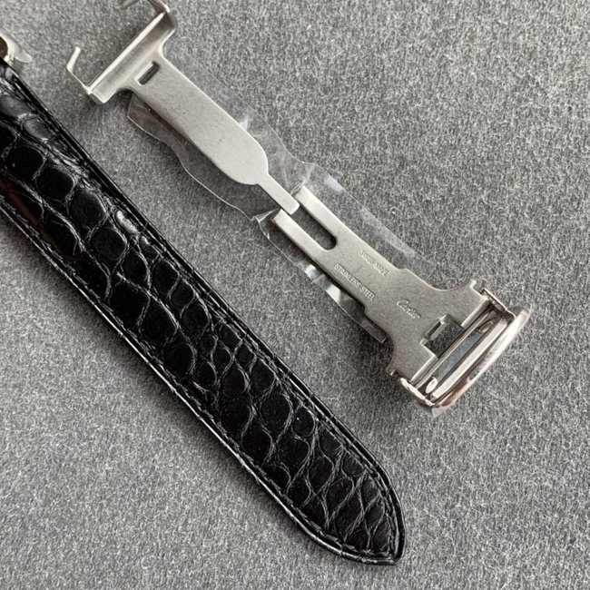 K11 factory top-tier replica watch Cartier women's white dial black belt tank series leather strap watch detail shots