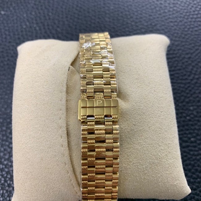 Top-tier replica watch Countess gold plate gold steel braceletquartz watch clasp picture
