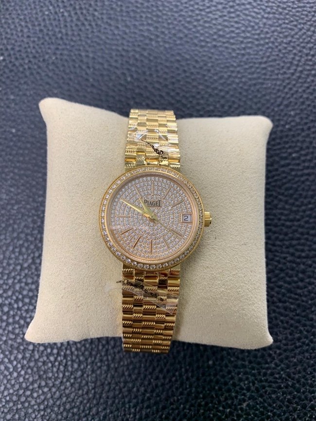 top-tier replica watch Piaget gold plate gold steel braceletquartz watch front view