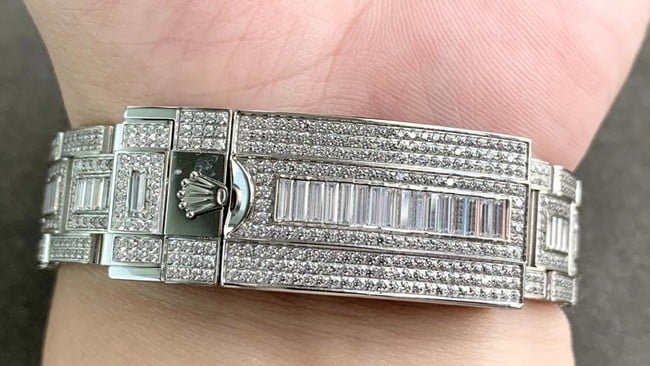 top-tier replica watch Rolex men's blue dialsteel braceletSubmariner type series fully automatic movement watch clasp picture