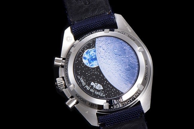top-tier replica watch Omega men's white dial nylon strap Snoopy series watch back cover picture