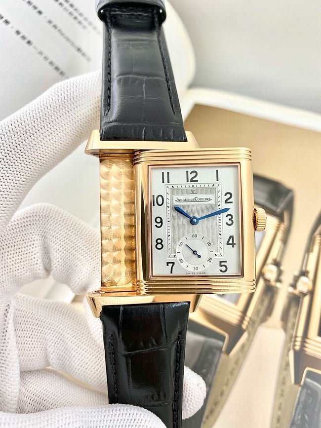 Jaeger-LeCoultretop-tier replica watch men's flip series white dial black belt manual winding watch front view