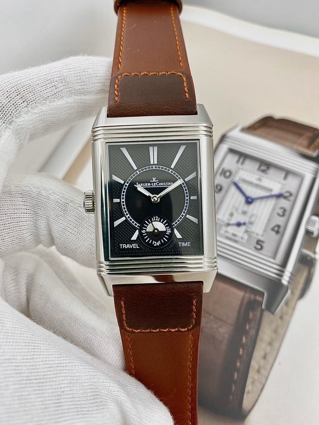 Jaeger-LeCoultretop-tier replica watch flip series manual winding white dial brown belt watch front view