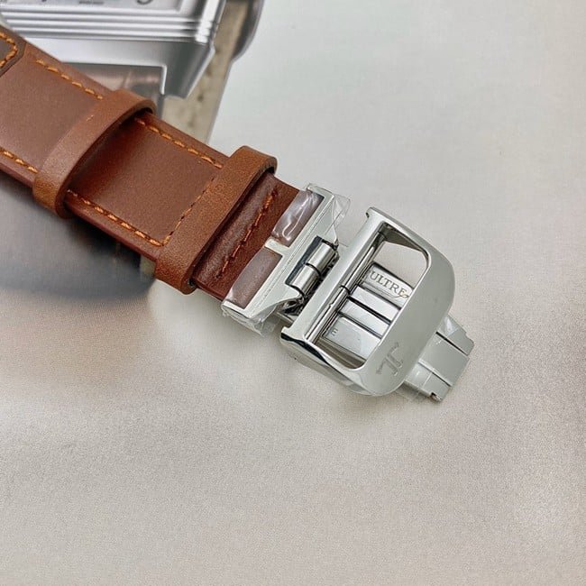 Jaeger-LeCoultretop-tier replica watch flip series manual winding white dial brown belt watch clasp picture