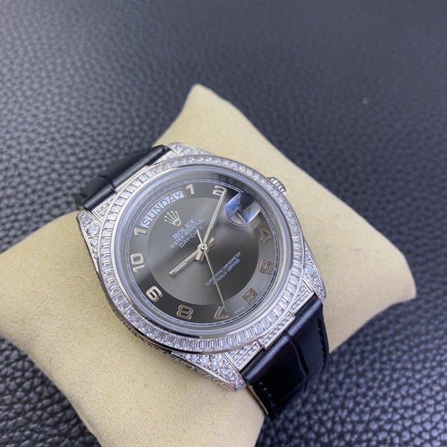 Rolextop-tier replica watch men's black dial black belt log starry crocodile leather strap series watch front view