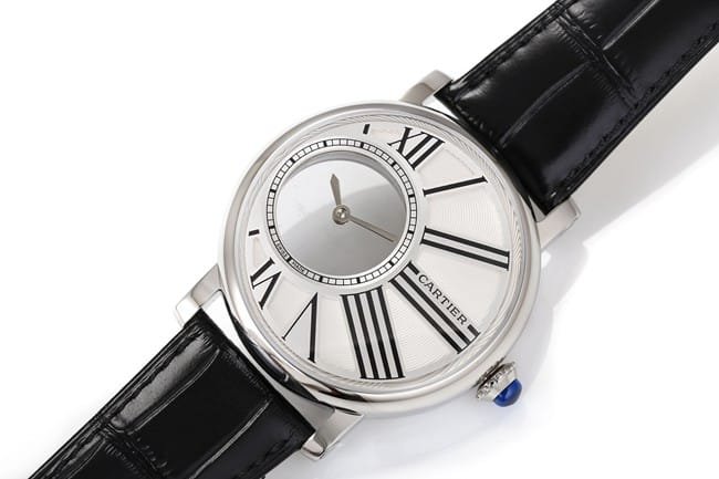top-tier replica watch Cartier men's white dial black belt fully automatic movementleather strap watch front view