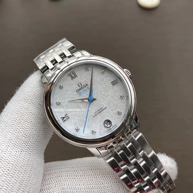 Omegatop-tier replica watch Diefei series women's white dialsteel braceletautomatic movement watch front view
