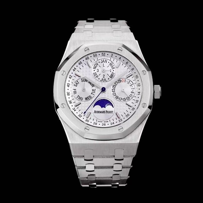 Audemars Piguet APS Factory Audemars Piguet Royal Oak 26574ST.OO.1220ST.001 Relógio masculino Super A Super Clone com disco branco prateado, calendário perpétuo, fase da lua e pulseira de aço — detailed review and buying guide | Watch Replica Expert