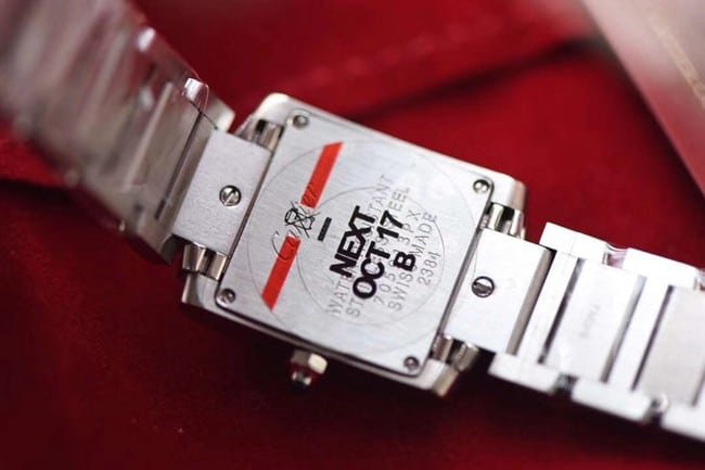 8848F factory top-tier replica watch Cartier ladies white dialsteel bracelet tank series quartz watch back cover picture
