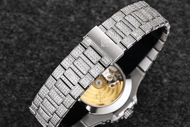 R8 factory top-tier replica watch Patek Philippe baby's breath series men's white dialsteel bracelet automatic movement watch clasp picture