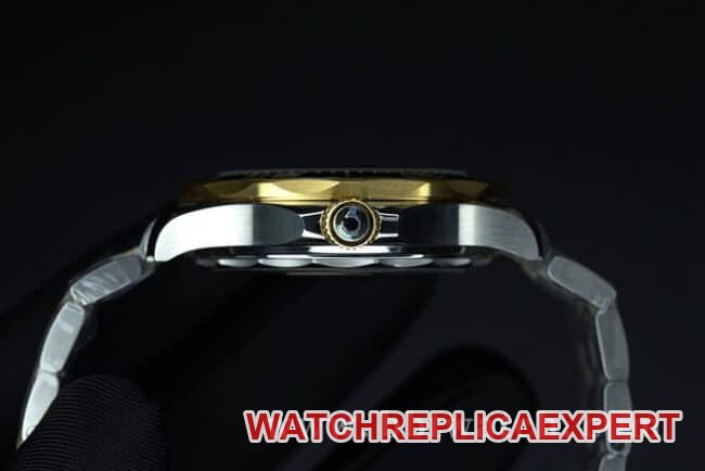 VS FactoryOmegatop-tier replica watch Seamaster series 300 gold steel bracelet ceramic bezel8800movement fully automatic movement watch side view