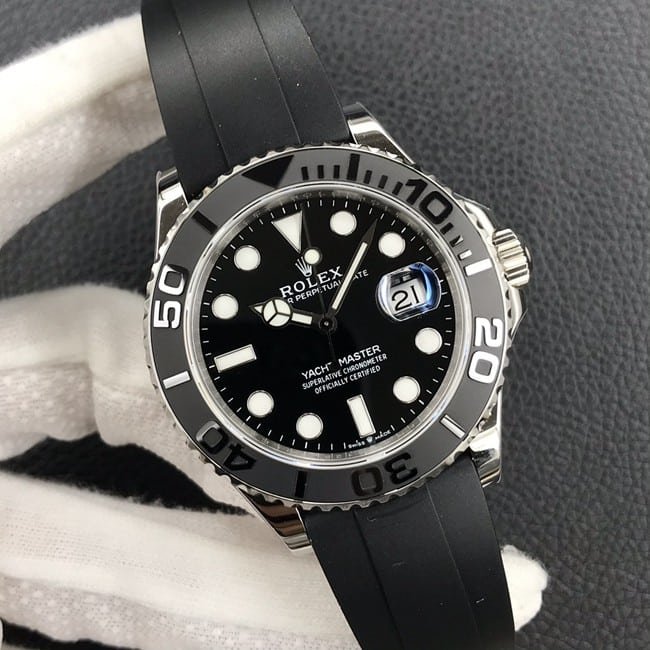 EW Factorytop-tier replica watch Rolex men's black dialrubber strap Yacht-Master 42 series automatic movement watch front view
