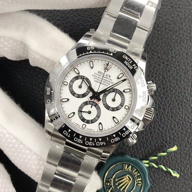 Rolextop-tier replica watch fully automatic movement men's white dialsteel bracelet watch front view