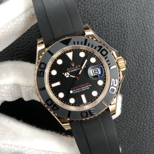 EW FactoryRolextop-tier replica watch Yacht-Master 40 series men's black dialrubber strap mechanical watch front view