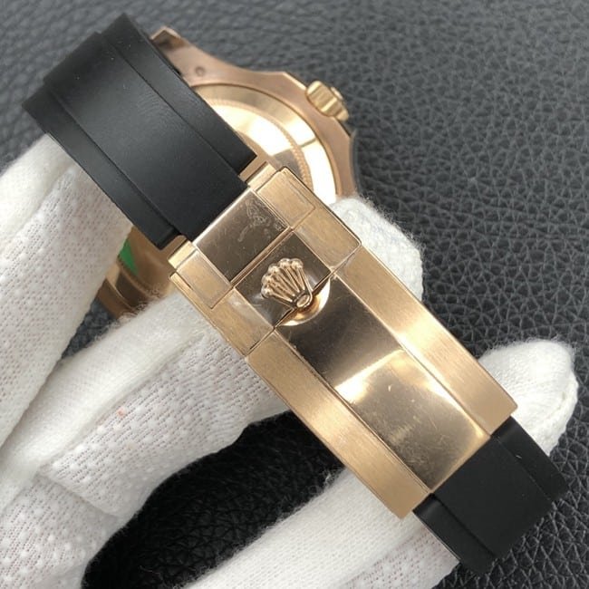 EW FactoryRolextop-tier replica watch Yacht-Master 40 series men's black dialrubber strap mechanical watch clasp picture