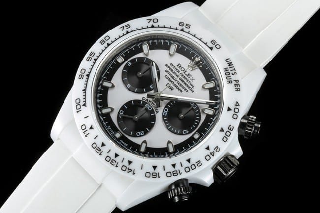 TW factory top-tier replicaRolex watch Daytona series fully automatic movement black dial white rubber strap front view