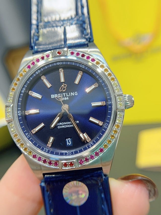 Breitlingtop-tier replicahigh-quality replica ladies blue dial blue belt automaticchronograph South China Sea capsule series leather strap watch front view