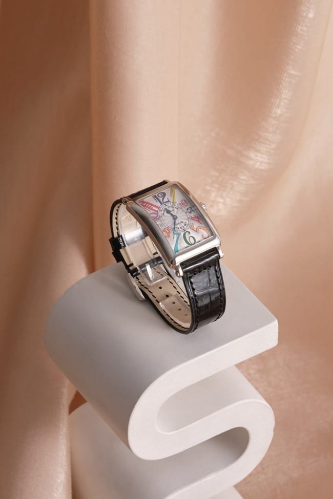 top-tier replica Frank Muller watch Long Island series leather strap women's quartz white dial black belt front view
