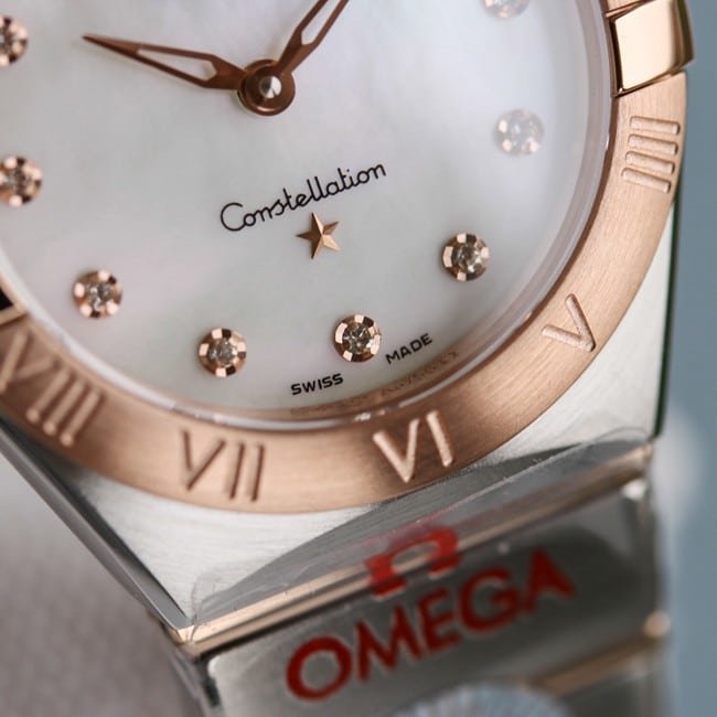 TW factory top-tier replicaOmega watch constellation series quartz women's white dialsteel bracelet watch detail shots