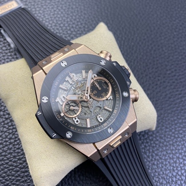 Hublot top-tier replica watch Big Bang series men's black dialrubber strap full automatic movement front view