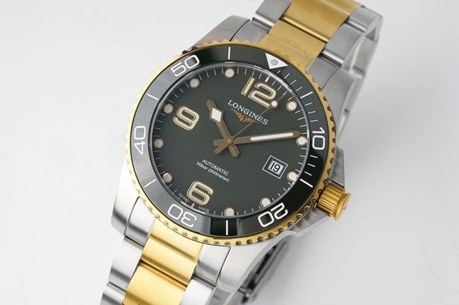 ZF Factorytop-tier replica Concas Longinessuper cloneblack dial gold band men's fully automatic movement watch front view