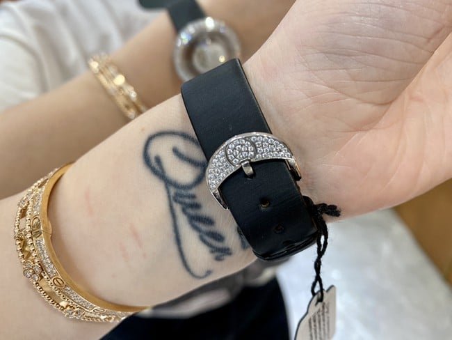 top-tier replica Jack treasure watch women's black dial black belt quartzclasp picture