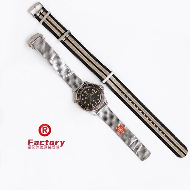 007 Movie "No Time to Die" Themed Strap Top Replica Watch - "Seamaster Diver 300M 007 Edition" Front View