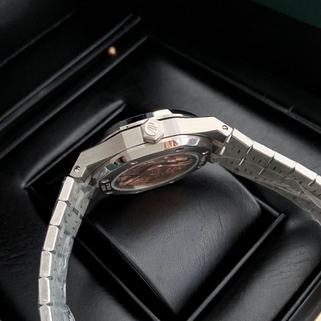 top-tier real diamond replicaAudemars PiguetRoyal Oak37MMblack dial women's watch side view