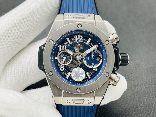 ZF Hublot BIG BANG 421.NX.5170.RX matte blue skeletonized masterpiece 1:1 super A replica rubber strap chronograph — detailed review and buying guide | Watch Replica Expert
