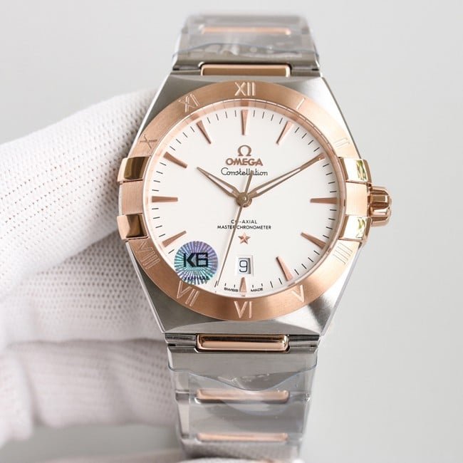 Omega Constellation 1:1 Super A Clone Charme atemporal mostrador branco prateado moldura dourada 18K modelo 131.20.39.20.02.001 — luxury replica watch guide | Watch Replica Expert