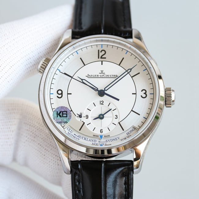 TW Factory Jaeger-LeCoultre Master Geographer 1428530 Relógio Super Clone 1:1 masculino com mostrador branco, caixa de aço inoxidável — luxury replica watch guide | Watch Replica Expert