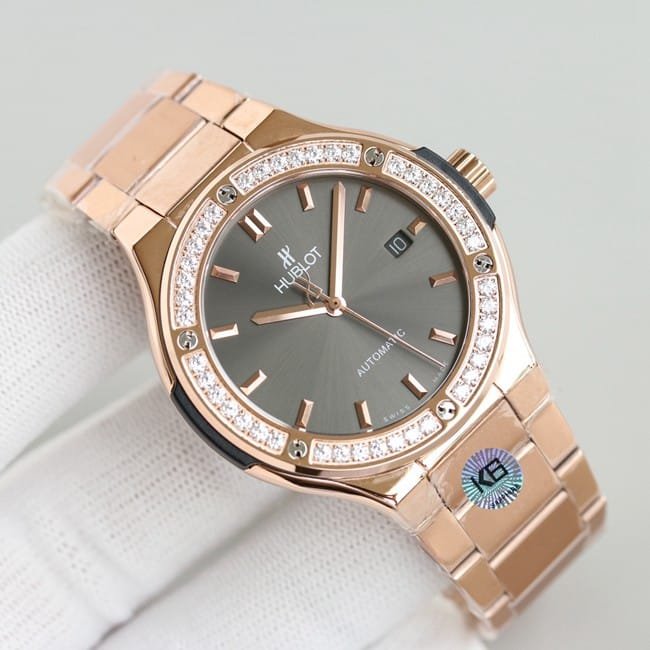 Relógio masculino BIG BANG 1:1 da Hublot com tatuagem de qualidade super clone com pulseira de aço, alinhamento de padrão suíço — luxury replica watch guide | Watch Replica Expert
