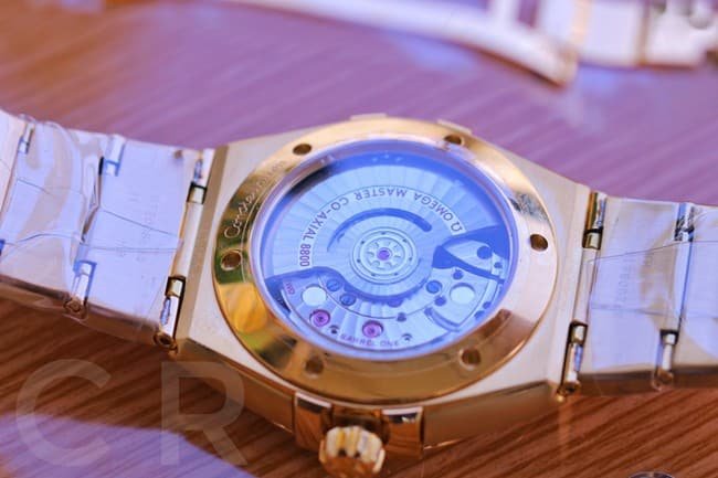 Top Replica Watches Omega 5th Generation Constellation Series Gold Plate Gold Steel Strap Men's Earth Wristwatch Movement Diagrams
