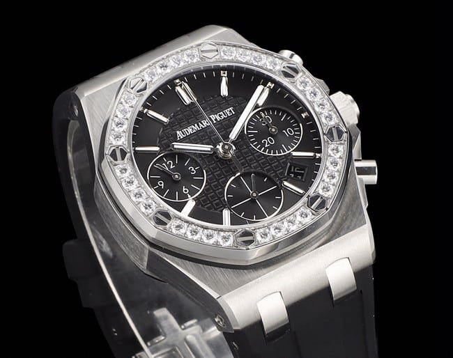 top-tier replica watch Audemars PiguetAudemars Piguet Royal Oak women's multifunctional chronograph black dial mechanical watch front view