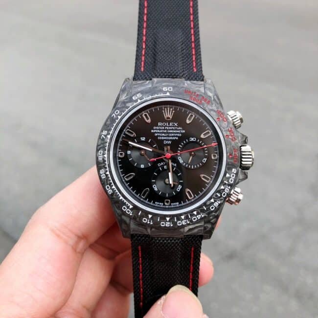 TW Factory Rolex Cosmo Chrono Daytona para hombre 1:1 super A super clone relojes placa negra cinturón de fibra de carbono modelos mecánicos — luxury replica watch guide | Watch Replica Expert