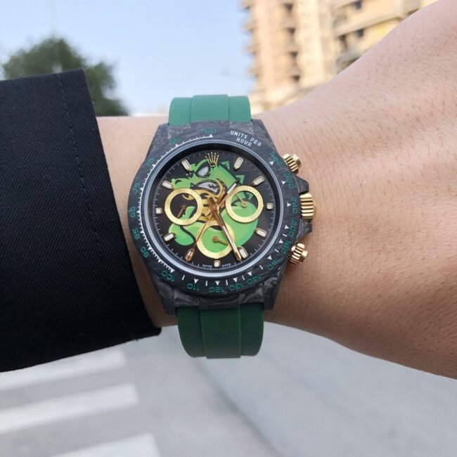TW factory top-tier replica watch RolexROLEX universe chronographDaytona series carbon fiber black dial green bottom men's mechanical watch front view