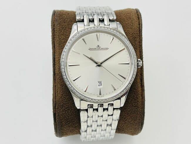 Jaeger-LeCoultre JL Factory Jaeger-LeCoultre Masculino Ultra-fino Master 1: 1 Top Réplica Relógios Mostrador Prateado Sun Ray Textura Pulseira de Aço Modelos de Placa de Diamante — luxury replica watch guide | Watch Replica Expert