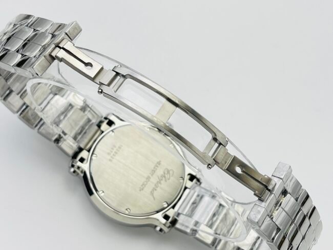 YF Factory Top Replica Chopard Happy Diamonds Series White Steel Red Dial Diamond Ladies Watch Buckle Photo
