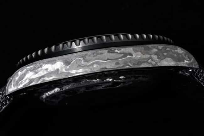 Big factory high-quality replicaVS new product RolexGMT-Master unique carbon fiber pattern watch side view