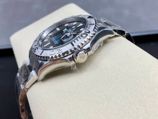 Top-replica C Factory Rolex Yacht-Master series black dial 3235 movement 904 stainless steel watch side view