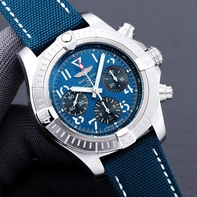 Big factory high-quality replica brand new Breitling Avenger B01chronograph watch original open mold men's watch front view